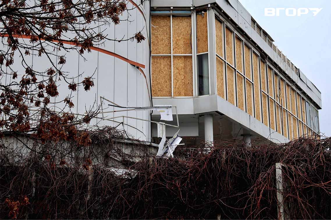 Фітнес-клуб після закриття вікон, грудень 2025 року. Фото Олександра Андрющенка / &rdquo;Вгору&rdquo;