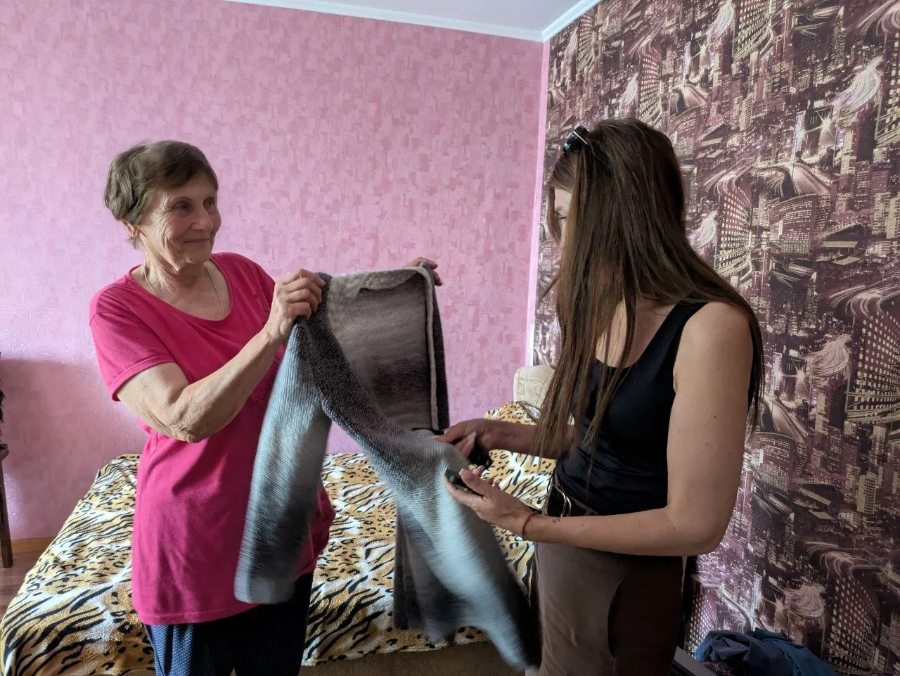 Людмила Березка показує обновку