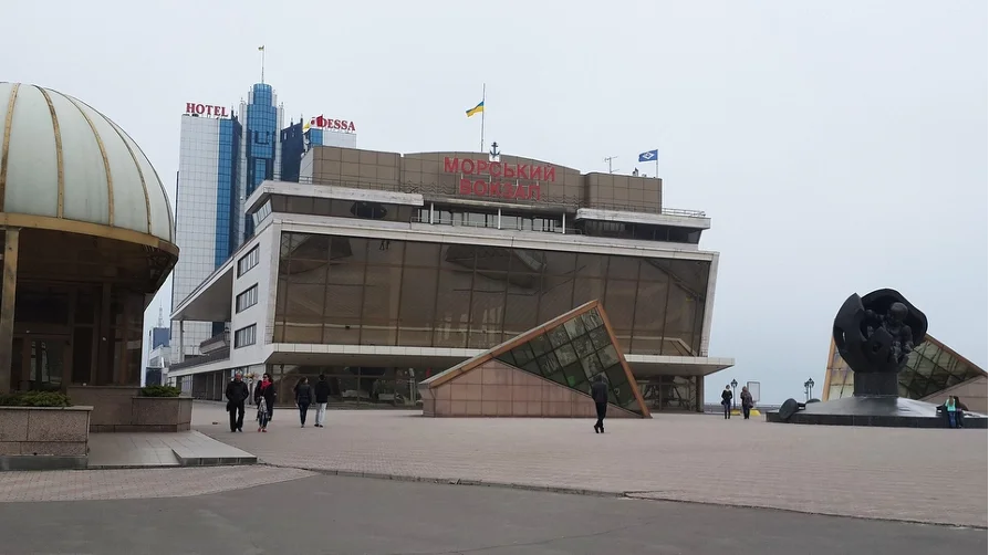 Одеський морський порт - один із ключових вузлів українського експорту. Фото: Yuriy Kvach / Wikimedia Commons, CC BY-SA 4.0.