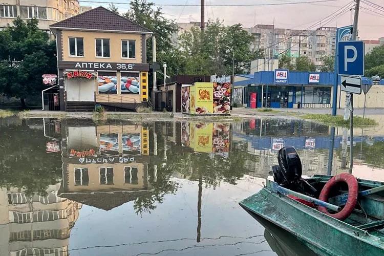 Затоплені вулиці Олешок. Фото з соціальних мереж