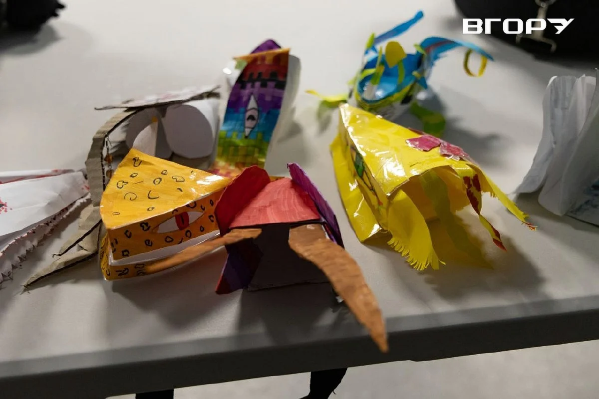 &ldquo;Планета Херсон&rdquo;: як діти й дорослі створюють виставу про місто та його жителів