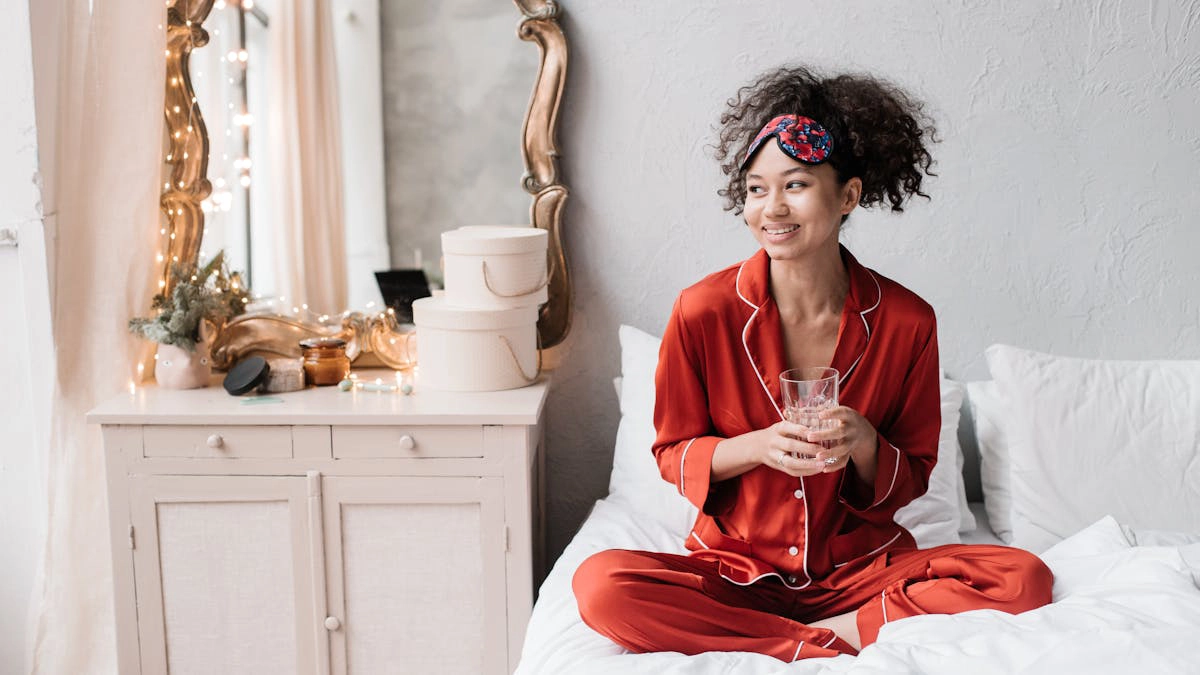 шовкова піжама подарунок — стиль, колір, розмір