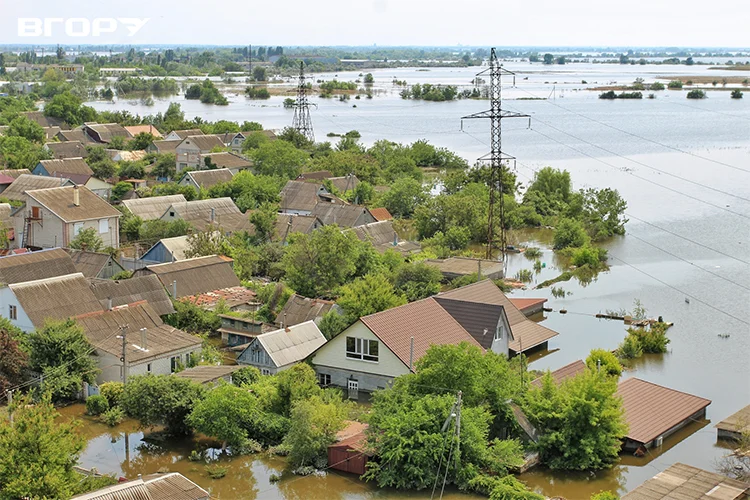 Затоплений мікрорайон Шуменський у Херсоні. Фото Олени Гнітецької  / "Вгору"
