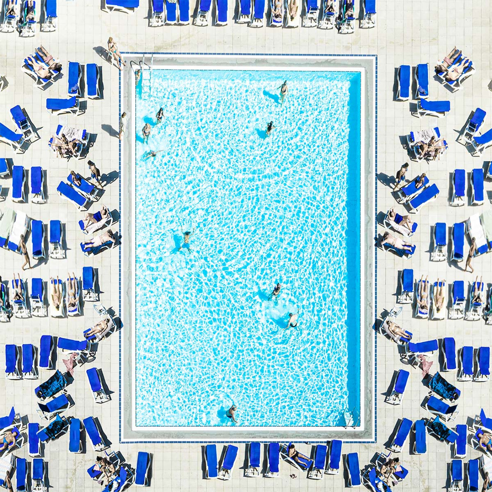 Категорія "Аерографія". 2 місце: Gysel Fernandini, “Swimming Pool, Barcelona 2019”