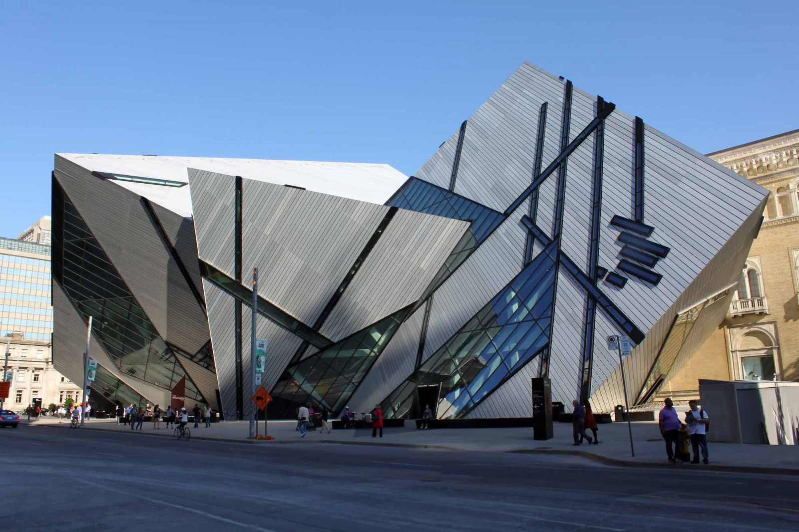 Королівський музей Онтаріо, Канада