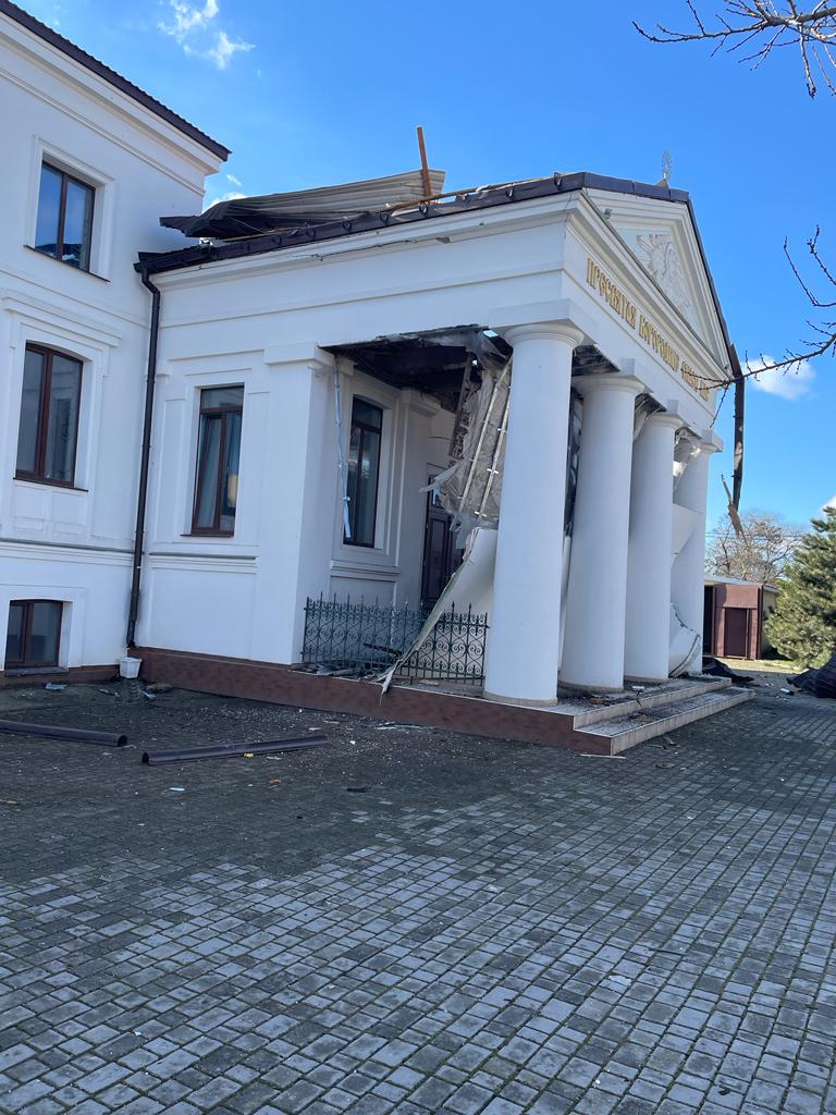Після деокупації правобережжя Херсонщини через російські обстріли постраждало щонайменше 5 храмів_2